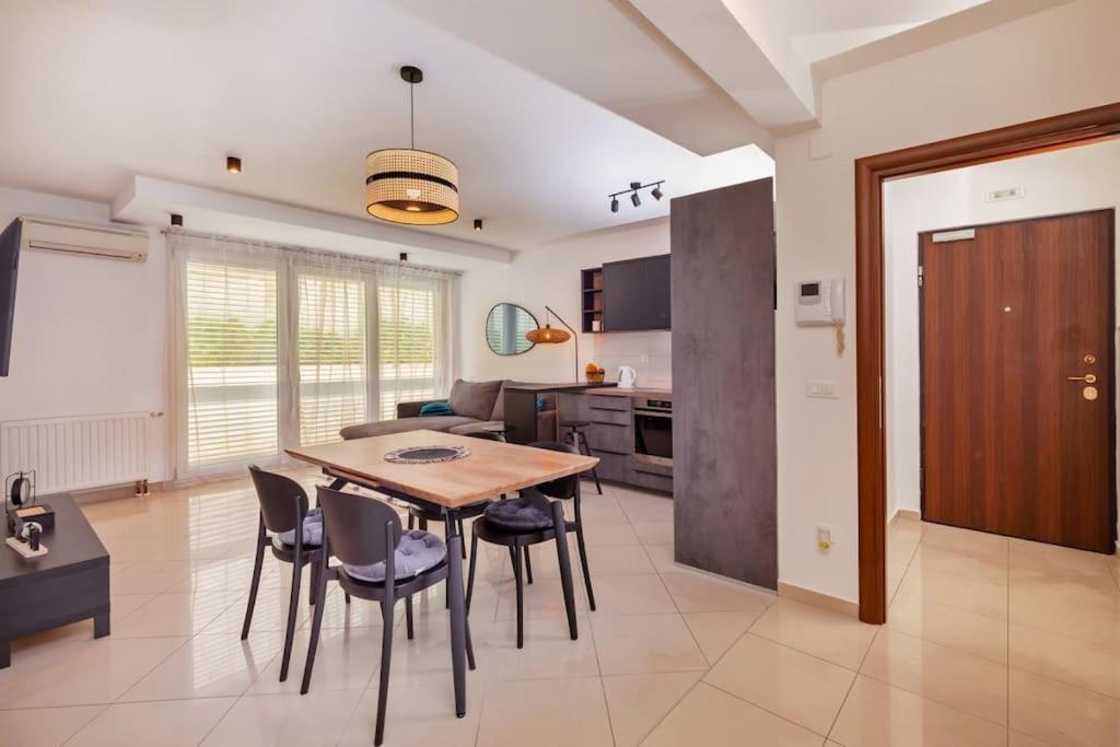 Stylish Two Bedroom Apartment&Garage Parking Place Dubrownik Zewnętrze zdjęcie